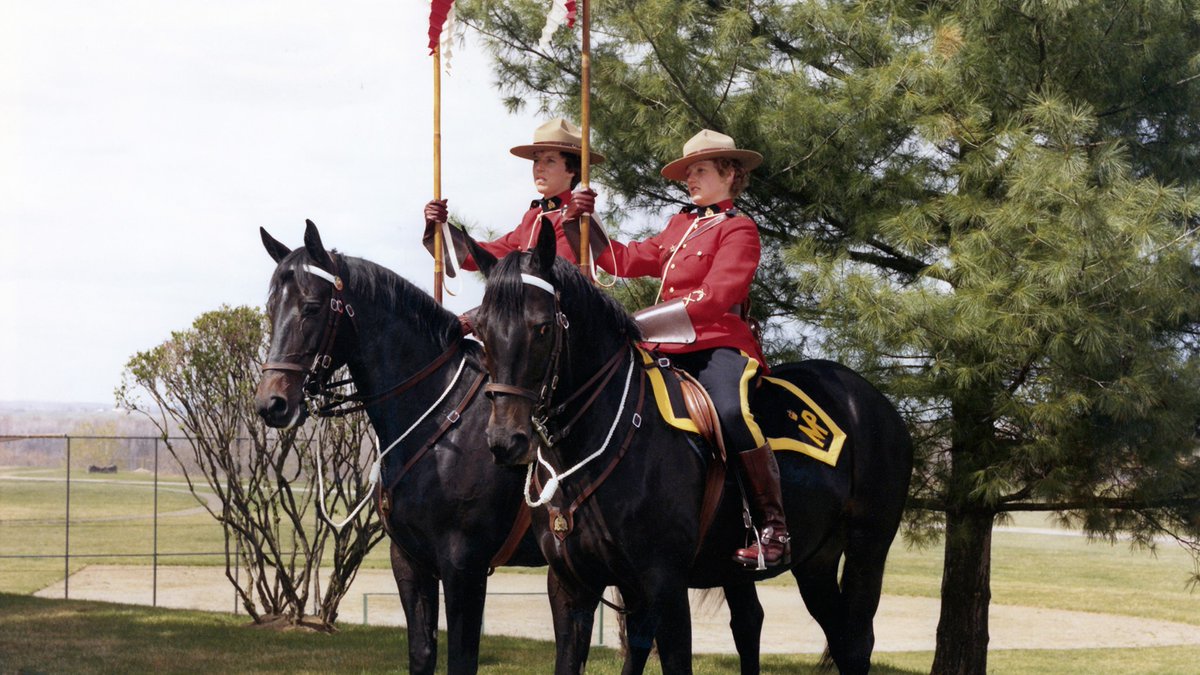 #OTD in 1981, Cst Joan Merk became the 1st woman member on the <a href="/rcmpgrcpolice/">RCMP</a> Musical Ride.

She was joined later in the month by Cst Christine Mackie Windover.

As of 2024, women now make up almost 50% of the Ride.

#trailblazers #WomenLeading #BCWLE