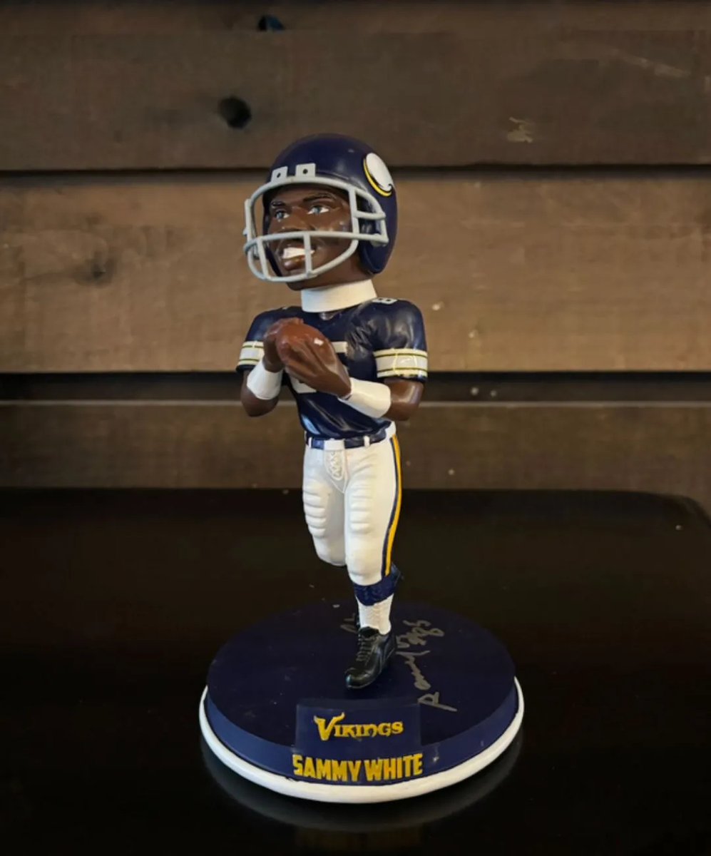 Sammy White tweet media