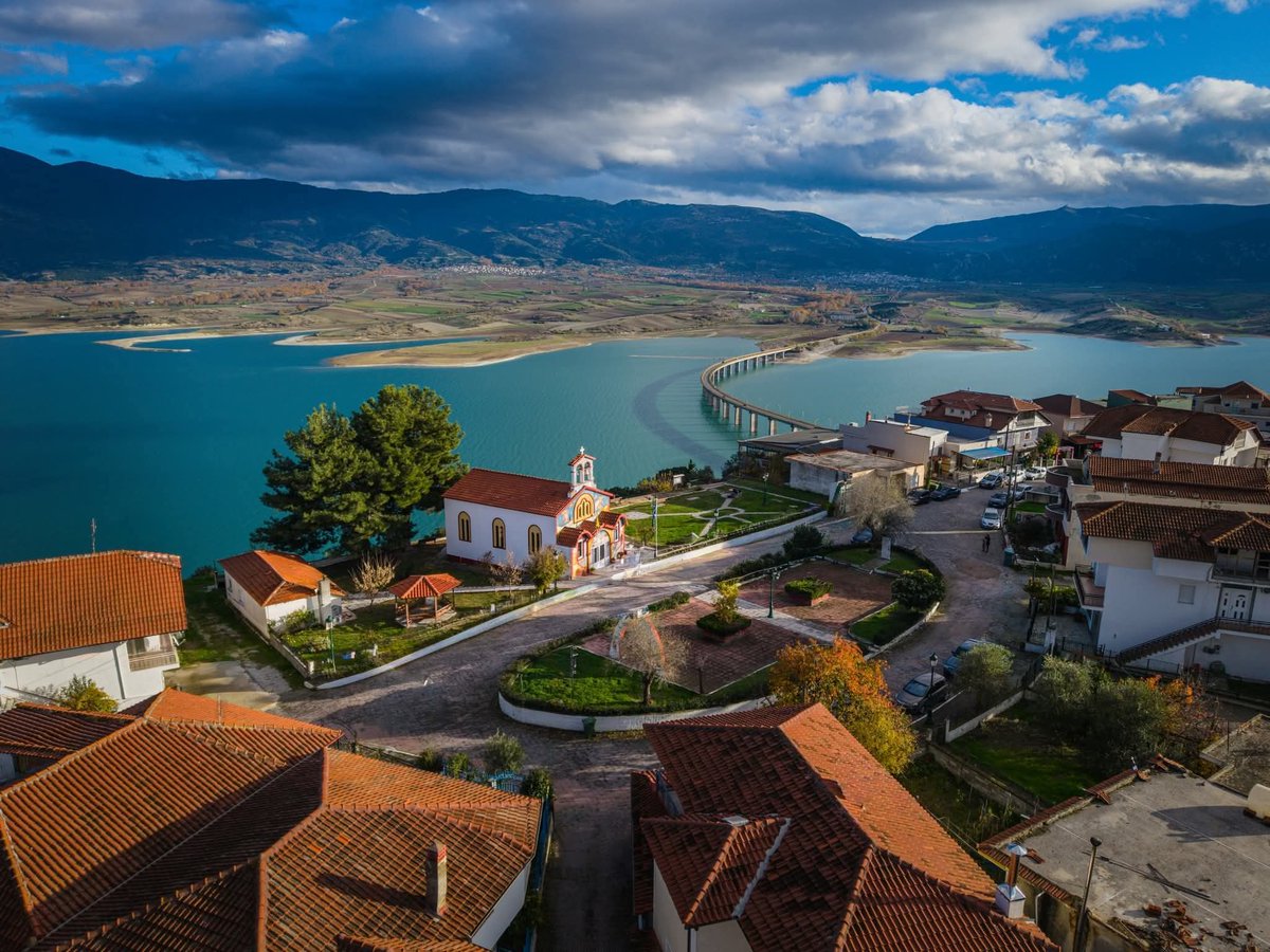 Vasia53639806's tweet image. Νεράιδα Κοζάνης