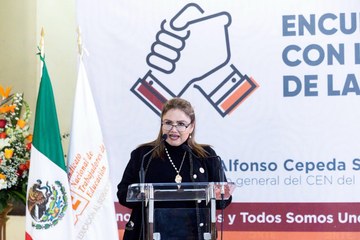 La estructura sindical de la Sección <a href="/snte_38/">Sección 38 SNTE COAHUILA</a> de la Región Carbonífera, en Sabinas, #Coahuila, recibió al Srio. Gral. del SNTE, Mtro. Alfonso Cepeda Salas, quien presentó los planes de trabajo para 2026. La ruta es: avance salarial, certeza laboral y democracia sindical.