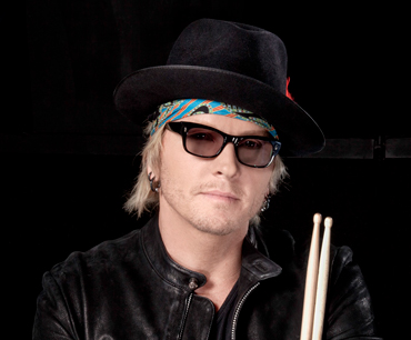 AxlRoseFaClube's tweet photo. MATT SORUM fala sobre exclusão da reunião do GUNS N’ ROSES e o encerramento de ciclos na carreira https://t.co/0R58fFCqPQ https://t.co/hIve1ZC2Cr