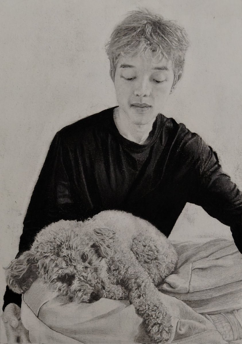 notBundbaXydef's tweet image. Mica's favourite place to rest! :)