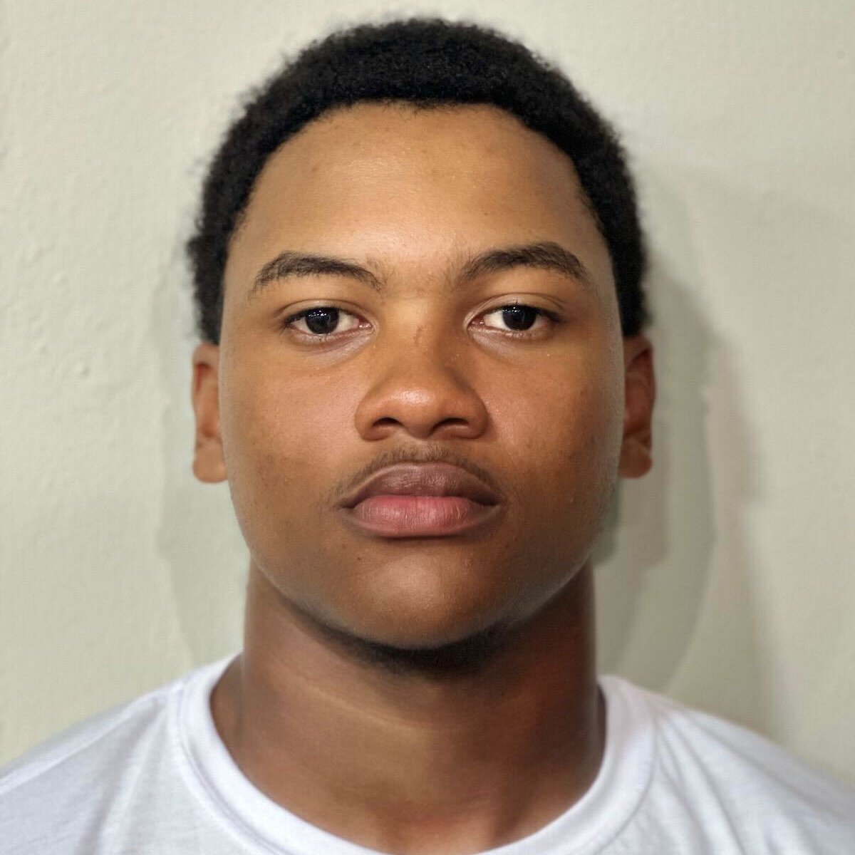 MLBPipeline's tweet image. The @RedSox have signed SS Dawvris Brito (No. 28 international prospect) for a reported $1.2 million and OF Garielvin Silverio (No. 36) for a reported $1.4 million.

Keep track of top international signings: atmlb.com/3YEi4DB