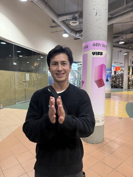 ilyasroza's tweet image. he wants to ask if you’ll come to his cottage this summer please be kind