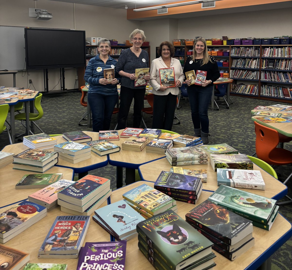 Mia Ackerman tweet media