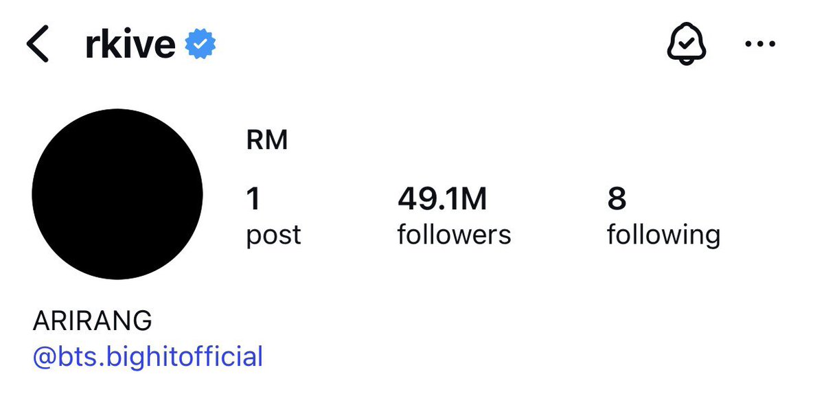 namjoon added “ARIRANG ” to rkive instagram bio 😭