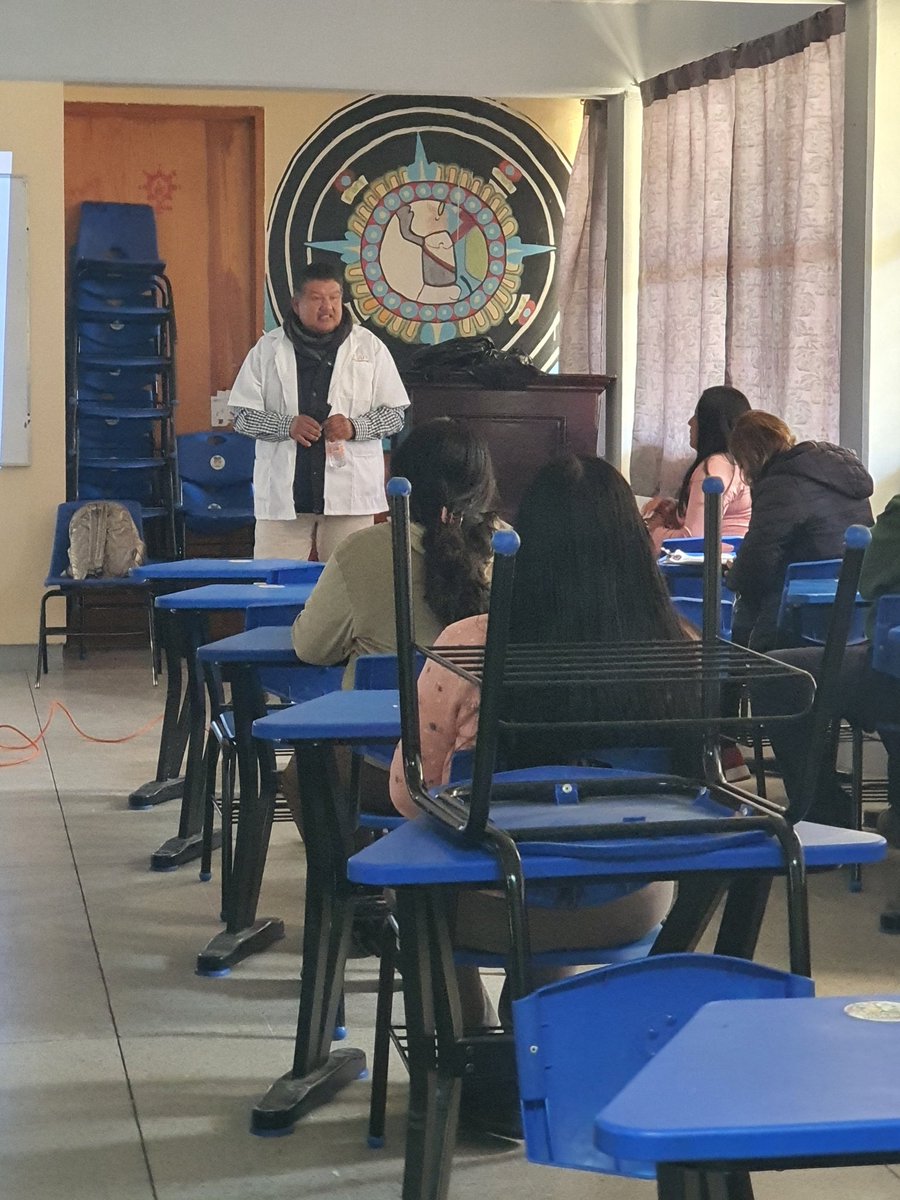 CapaSerdan's tweet photo. Actividades preventivas en secundarias del día internacional de la lucha contra la depresión. https://t.co/wuOaVYrR75