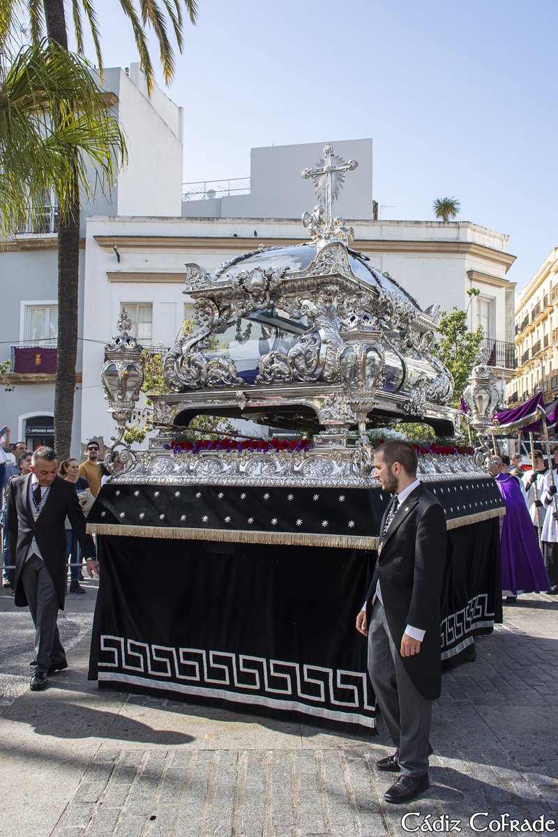 🟣#ULTIMAHORA

<a href="/soledaddecadiz/">Soledad de Cadiz</a> buscará la posibilidad de realizar sus Cultos en la Parroquia del Rosario y realizar su salida procesional desde el Torreón de la Iglesia de Santa Cruz