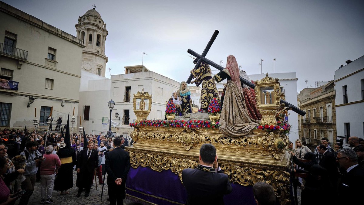 🟣#ULTIMAHORA

<a href="/CofradiaSanidad/">Cofradía de la Sanidad</a> buscará la posibilidad de realizar sus Cultos en la Iglesia de Santiago y su salida profesional desde el Torreón de la Iglesia de Santa Cruz