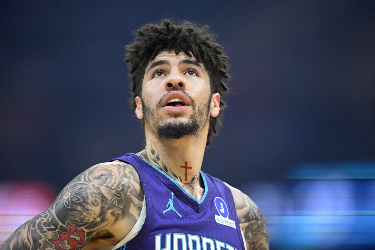 Frenzybets's tweet photo. LaMelo Ball Day

LaMelo Ball 31.5 PRA “O”
(-120)MGM

🏀#3 #HiveMentality    Vs #LakeShow https://t.co/Y9dkl2hkUD