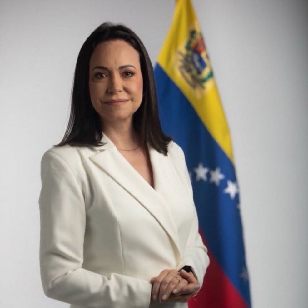 agusantonetti's tweet image. 🇺🇸🇻🇪 | Maria Corina Machado le entregará su Medalla de Oro del Premio Nobel al presidente Donald Trump.