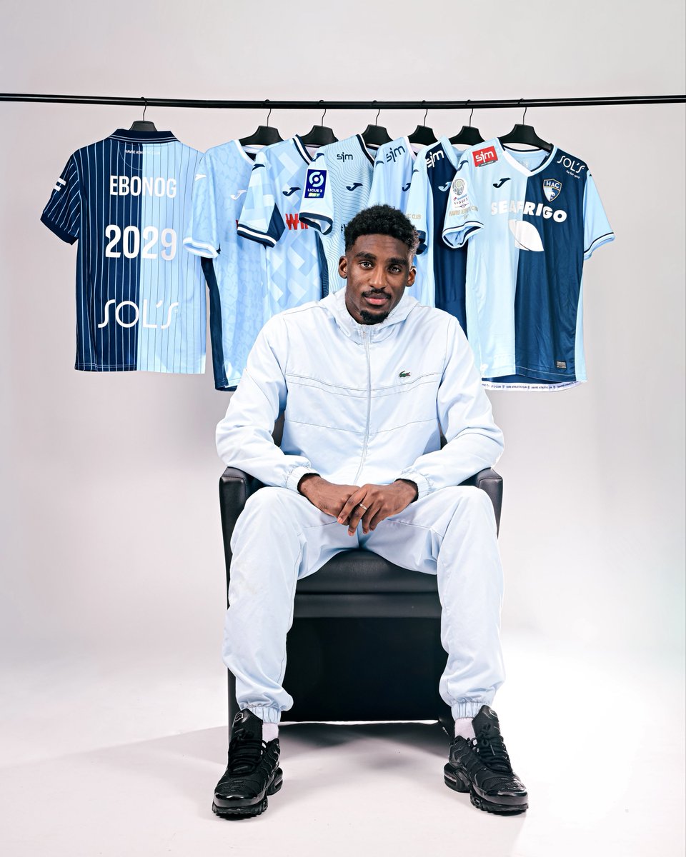 HAC_Foot's tweet image. Formé au HAC, Simon Ebonog continue d’écrire son histoire Ciel&amp;amp;Marine en prolongeant son contrat jusqu’en 2029. ✍️

#MadeInCavée 🪄