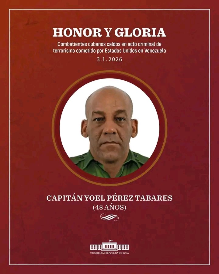 🖤🇨🇺 Tras el homenaje privado e íntimo con los familiares de los 32 héroes y mártires inició el tributo de los combatientes del MINFAR Y EL MININT
#HonorYGloria  #CubaMined