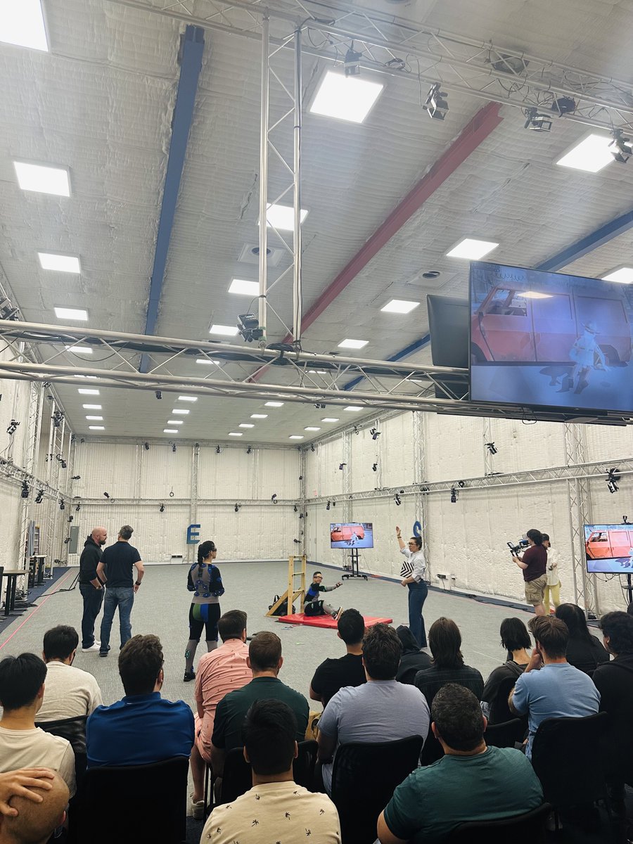 Vancouver Film School tweet media