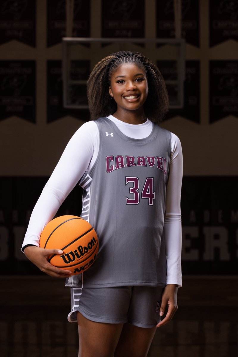 CaravelAcademy's tweet photo. Vote for Brycelyn!!!  We need everyone to click the link and vote for this amazing student athlete.  You are allowed to vote as many times as tou like, so let’s help her win! 

https://t.co/RABE6qtkI0

#caravelacademy #caravelfamily #delawareonlineathleteoftheweek https://t.co/R4p6hTSMuH