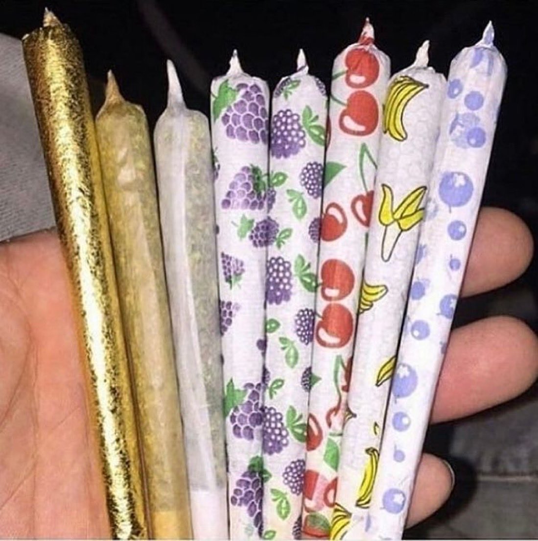 Stoner Barbie tweet media