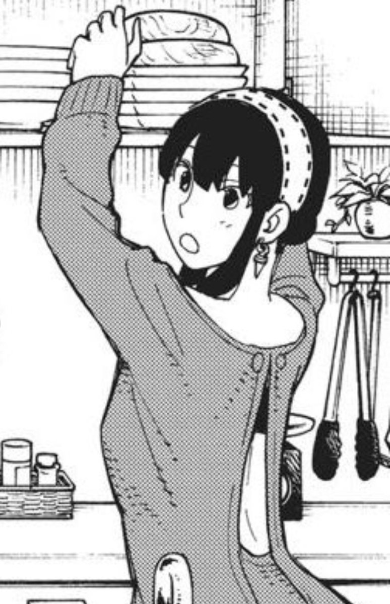 It took me 15 minutes to even realize Loid was in this panel.