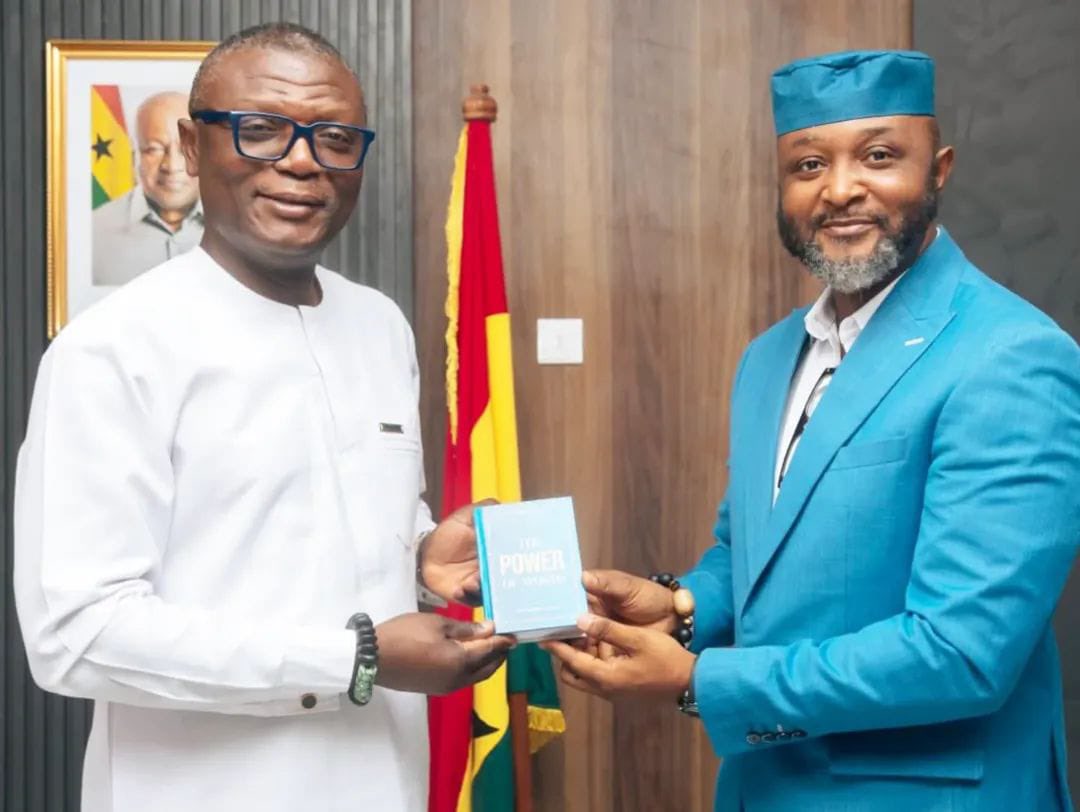 gyaigyimii's tweet image. "THE POWER OF WORDS"

After several years in the process incubator,  the much anticipated release ; "The Power of Words" by Yaw Ampofo Ankrah is now a reality. 

Grab your copy at the following places and leading shops : Airport Shell, East Legon SEL, Alisa Hotel, OR go online…