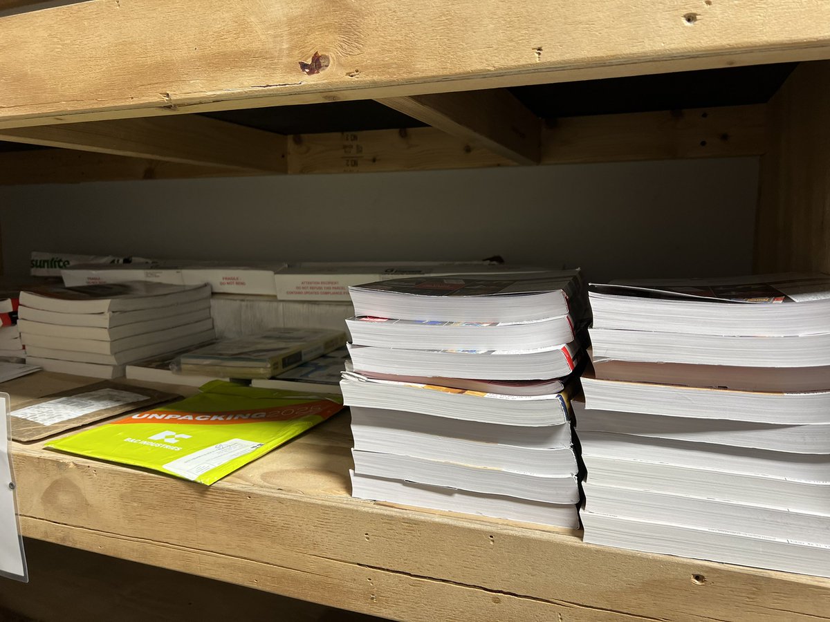 Esther Tan tweet media