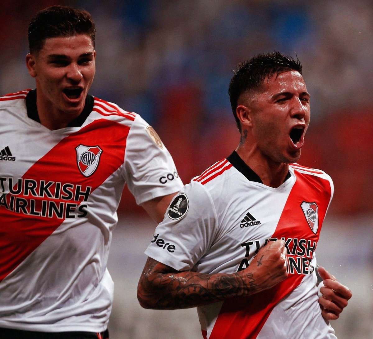 🚨 #River es el club del CONTINENTE que MÁS JUGADORES formó y MÁS RENDIMIENTO aportó en las 5 GRANDES LIGAS en los últimos 10 AÑOS 🇪🇸🏴󠁧󠁢󠁥󠁮󠁧󠁿🇮🇹🇩🇪🇫🇷

-> Cantidad:
1- River (38)
2- Boca (26)
3- Flamengo (23)
4- Santos (21)
5- Sao Paulo (20)
6- Velez (20)

-> Rendimiento (minutos