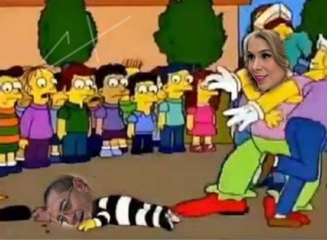 CFhpotter's tweet photo. Ya sueltelo diputada @Villabull 
😂 https://t.co/L8QlpTo0LR