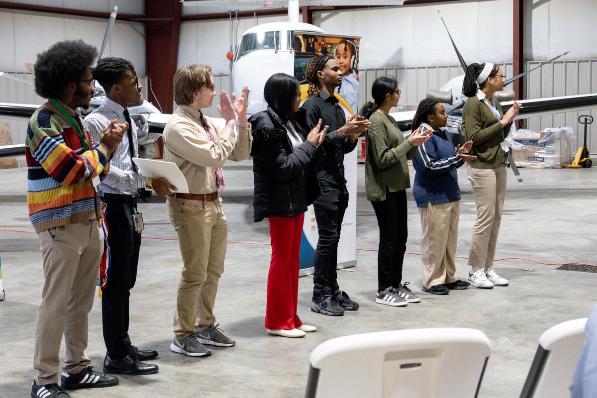 AGS_Augusta Airport tweet media