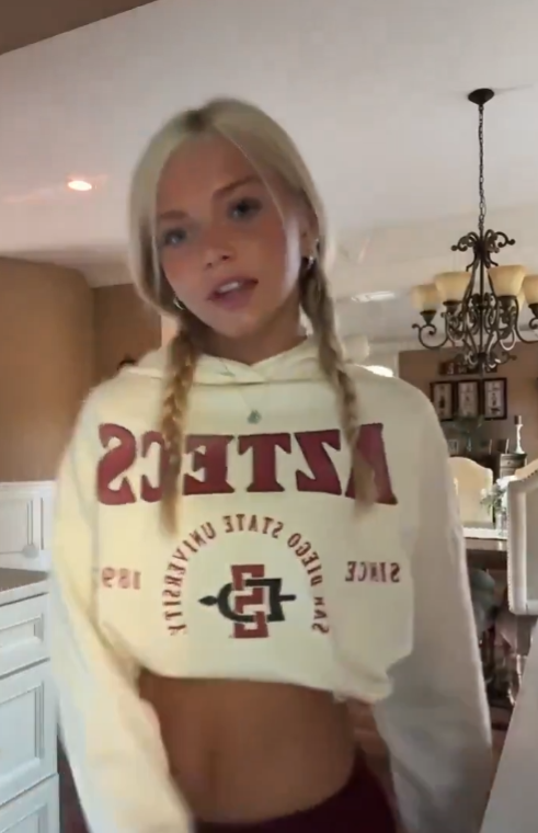 video.twimg.love/amplify_video/…