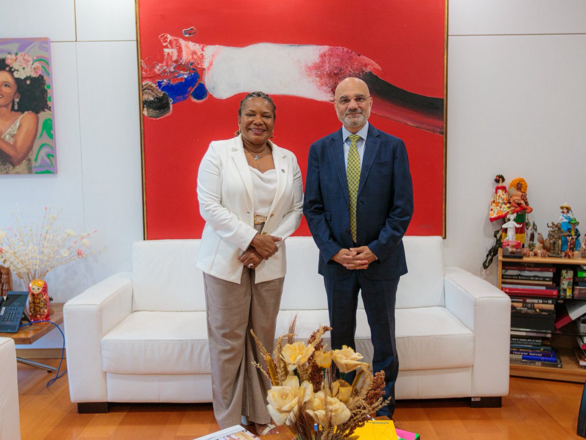 Embaixador da Índia e Ministra da Cultura discutem cooperação bilateral em cinema e artes