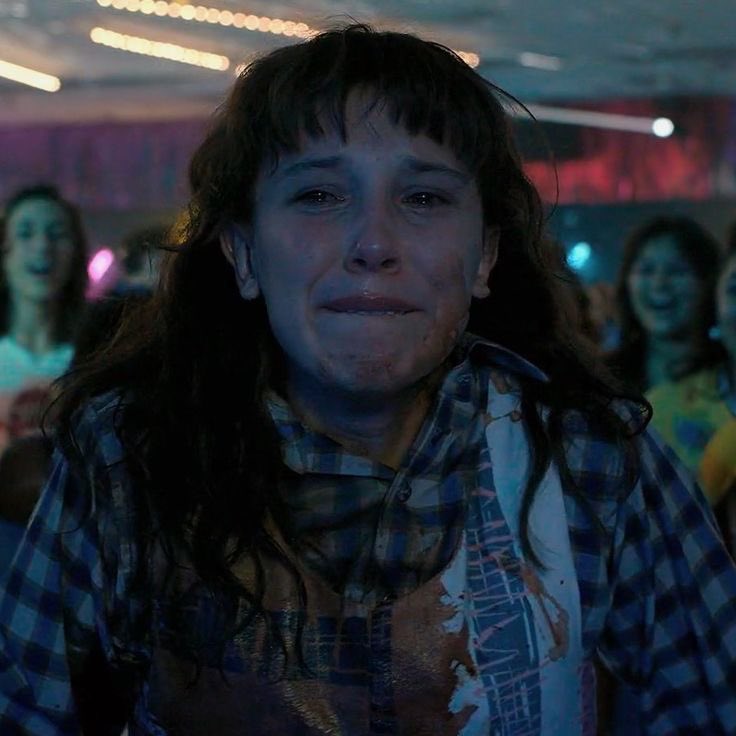 wlwsqk's tweet image. idk about you guys but if someone made MY girlfriend cry like this, they’d be getting worse than a roller skate to the face. @ mikewheeler step tf up