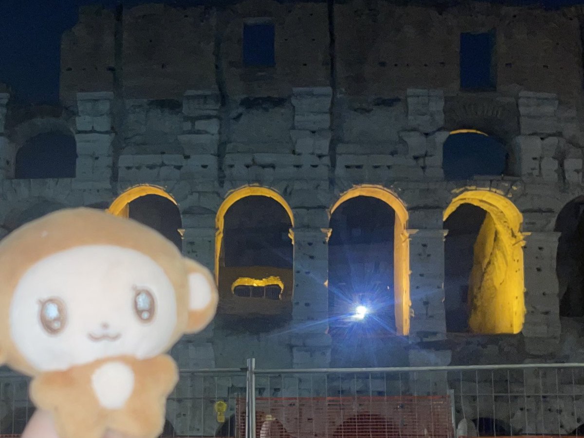 xarooi's tweet image. 룽싱, 로마에 가다