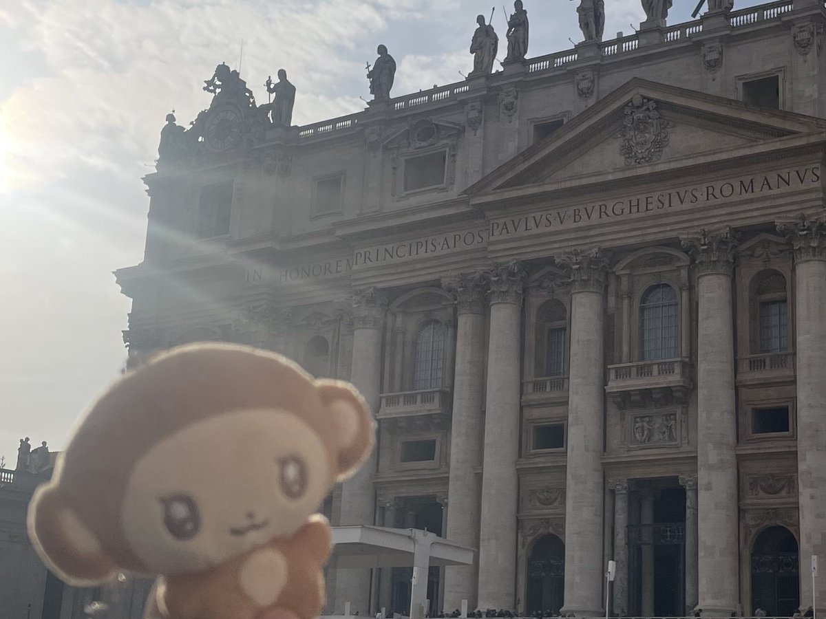 xarooi's tweet image. 룽싱, 로마에 가다