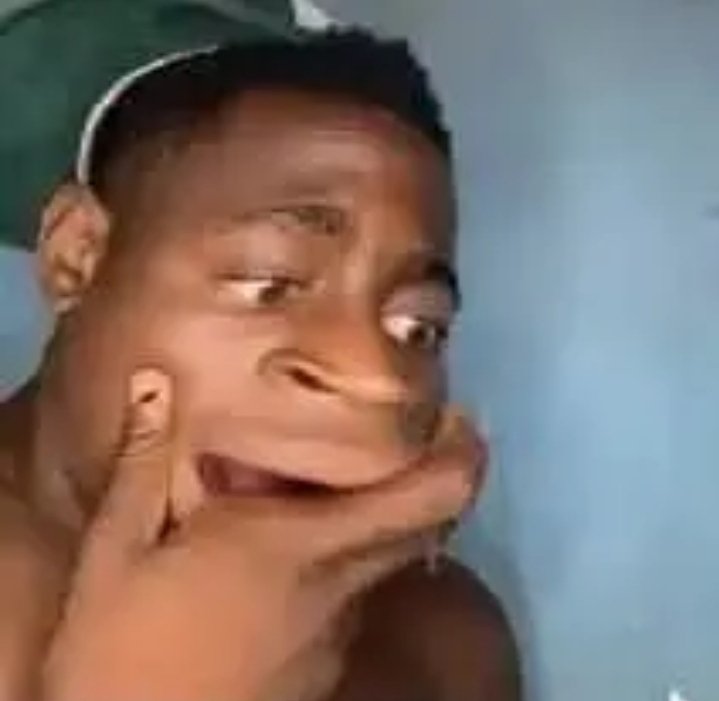 desti_hano7's tweet image. *me when I hear that my uncle's mute daughter had a successful Operation, and now she can talk*