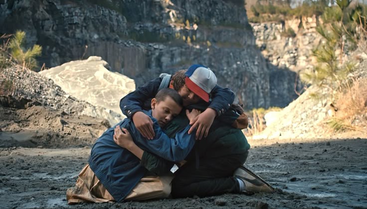 psieiko's tweet photo. saudades de quando as cores de stranger things nao doiam os olhos e realmente deixavam uma atmosfera mais sombria na serie #poxa https://t.co/ciI5TI8Tws