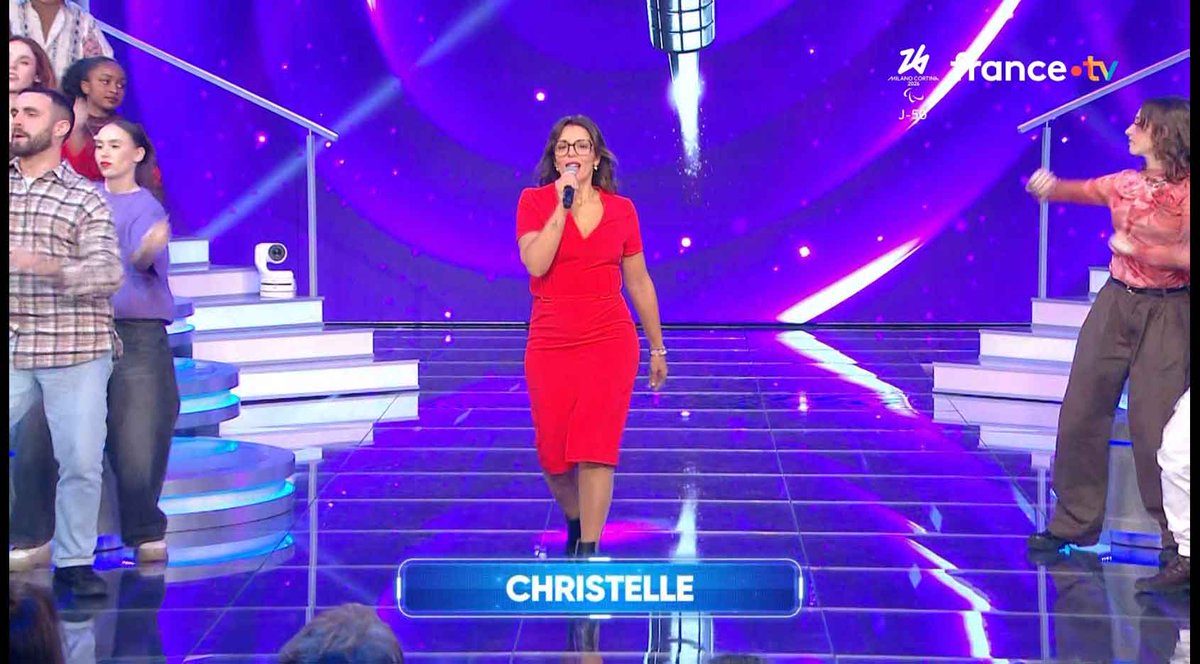 titi1960's tweet photo. #Début de #Noplp de
@nagui du 15/01/26 #DeuxièmeEpisode
Résumé de l'épisode précédent:
#ValseDesMaestros
#Charlotte est partie après 2 victoires et 1 000 €uros
C'est #Elodie la nouvelle #Maestro
- 2 victoires
- 1 000 euros
Maintenant elle est face à sa #Challenger #Christelle https://t.co/Ig2RLIgDcy