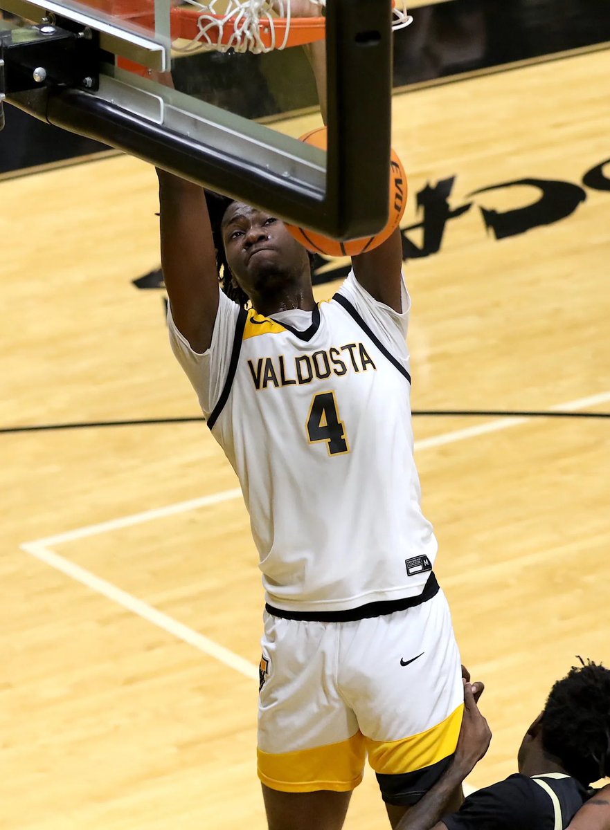 James Lee tweet media