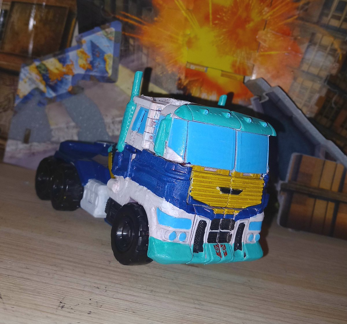 My custom Nitro Thunderclash!!!

He's a boastful egotistical war hero who physically changed his body to better resemble Optimus Prime just to appeal more to the masses and gain more fans

He is kindhearted at his core. You just need to peel back a few layers of pride first 💥