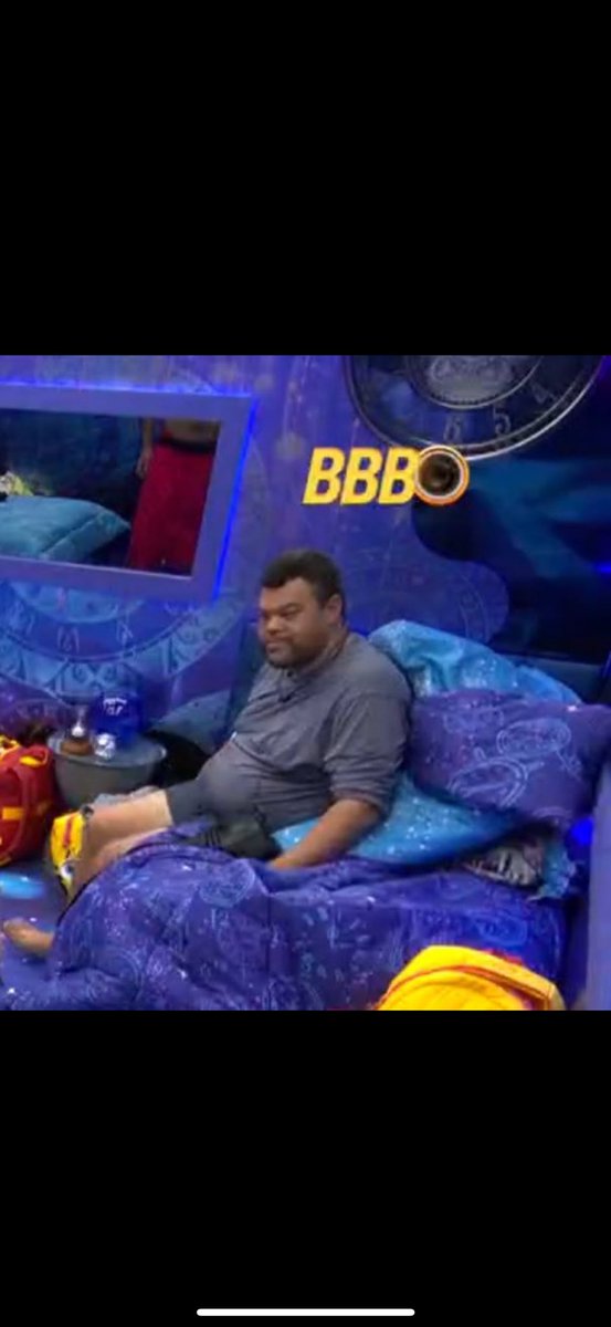 Juliano Floss: Esse set de TFT é um dos
melhores de todos os tempos.

Babu: TBT? Aquele negócio de postar foto antiga?

Juliano Floss: Não pô, Teamfight Tatics, jogo de xadrez de fada.

Babu: Maneiro, já ouvi falar.

Que diálogo amigos, que diálogo!

#BBB26