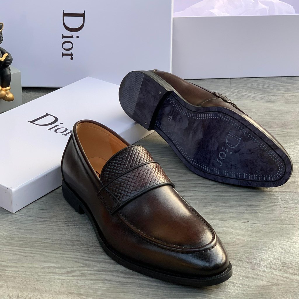 Elena💚||Elena sneakers and shoes tweet media