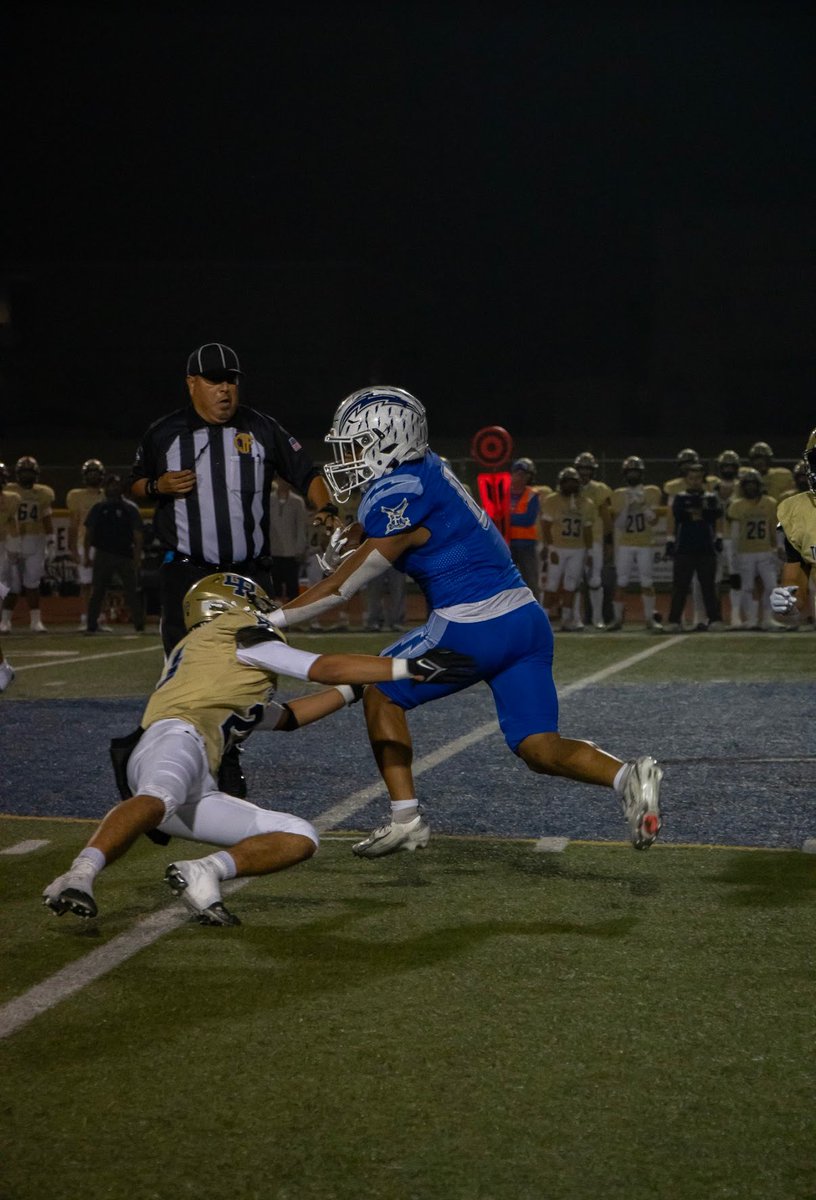 JasiahP_8's tweet photo. Blessed to have been named! 
⭐️Tri-County 1st Team All League 
⭐️MVP All League 
⭐️Offensive Player of the Year 
⭐️Academic All County
⭐️2nd Team All County   
⭐️Offensive Back of the Year 
⭐️Academic All League 
@CharlieWeis455 @CoachPage805 https://t.co/dgYRykQUHL
