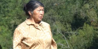 🔹Inventaron que era una activista ambiental para con eso crear todo un relato favorable de acuerdo a sus intereses políticos.

🔹Inventaron que había sido asesinada por las forestales.

Nunca les importo Julia Chuñil, solo les importaba llevar agua a su molino.

Así de