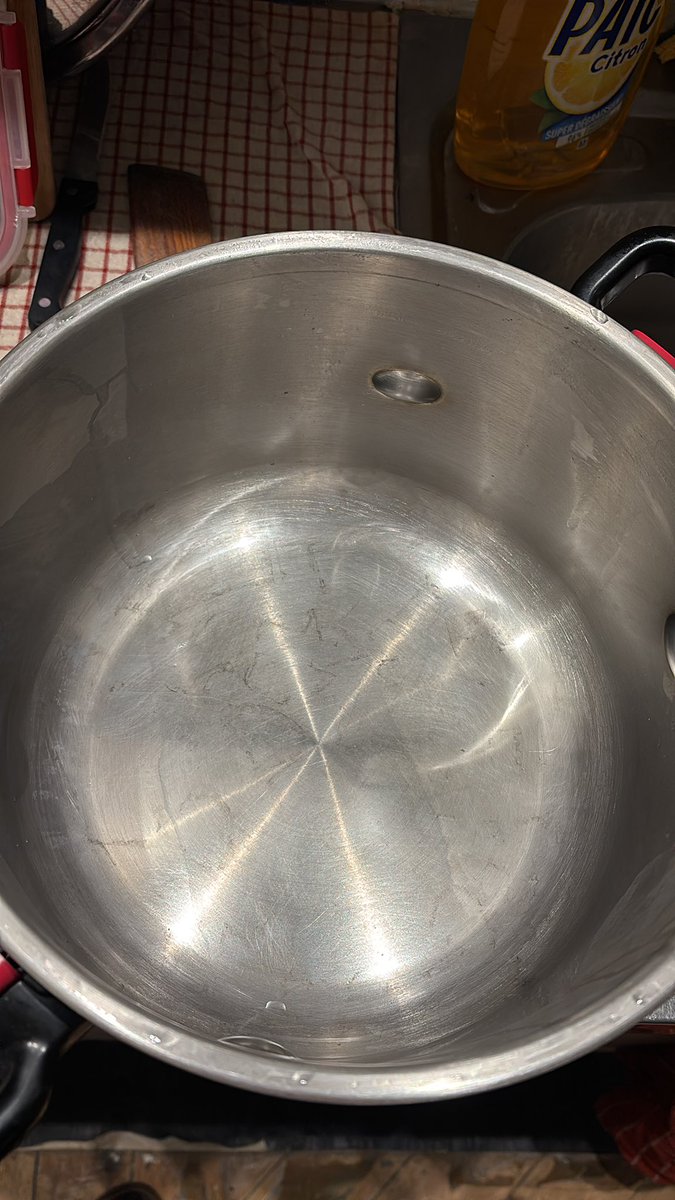 kenzosimplement's tweet image. c’était cardio mais j’ai réussi à la récupérer un peu