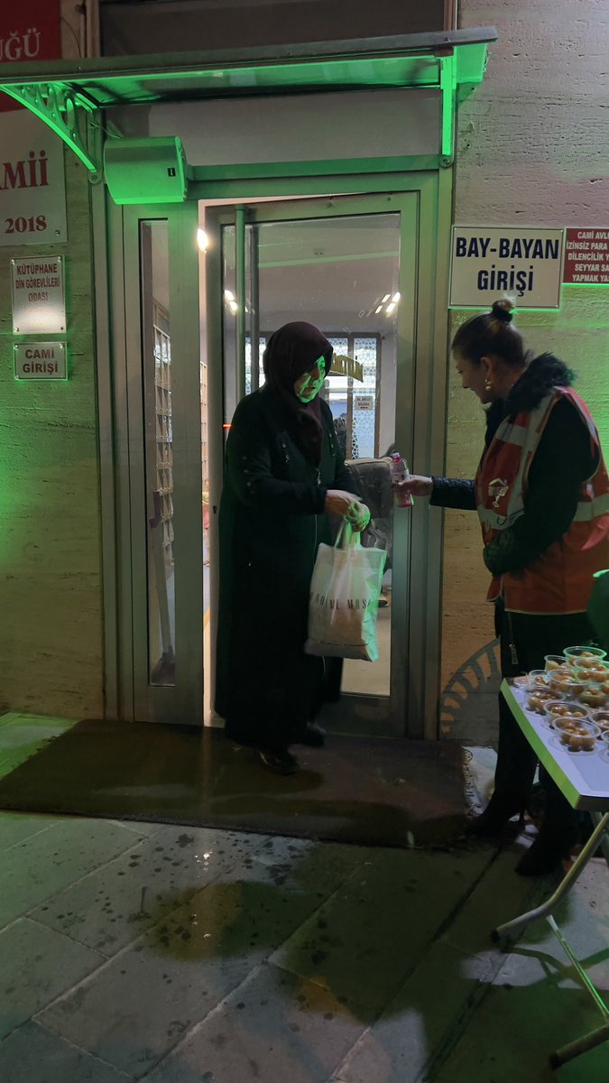 ChpAltındagKadın tweet media