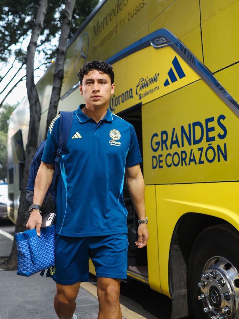 En tus manos mi Señor❤️
Siempre eres bueno! 
Vamos mi <a href="/ClubAmerica/">Club América</a> esto apenas está arrancando! 
Gracias por el apoyo de siempre afición 💛