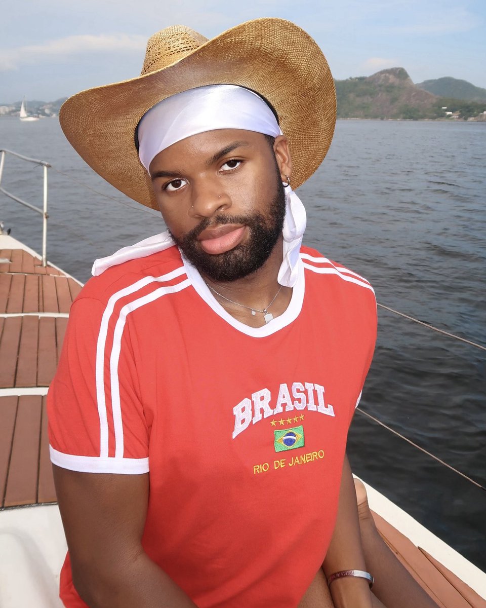 questmorris's tweet image. I ❤️ U Rio