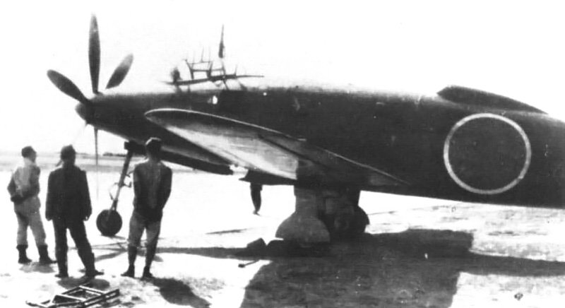 TRUFAULT's tweet photo. El motor  Aichi Ha-70 del #Keiun siempre tuvo problemas de sobrecalentamiento al igual que los motores de los #He177 🇩🇪 y que tenían esa fea tendencia a incendiarse. Lo mismo le ocurrió al protopipo del avión🇯🇵 antes de caer definitivamente, bajo las bombas de los #B29 🇺🇲.
🇯🇵⚓️ https://t.co/iJtyIOdN2G