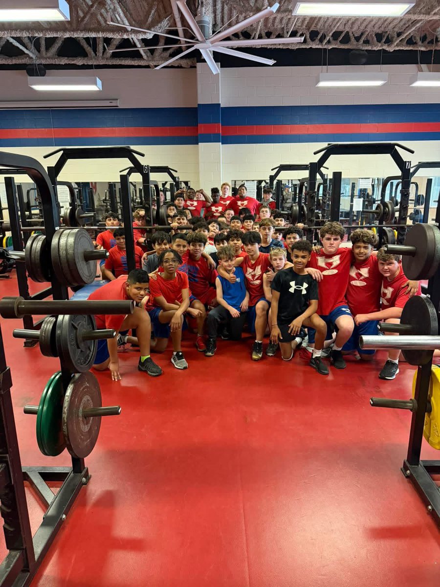 7th grade off-season getting after it this morning!