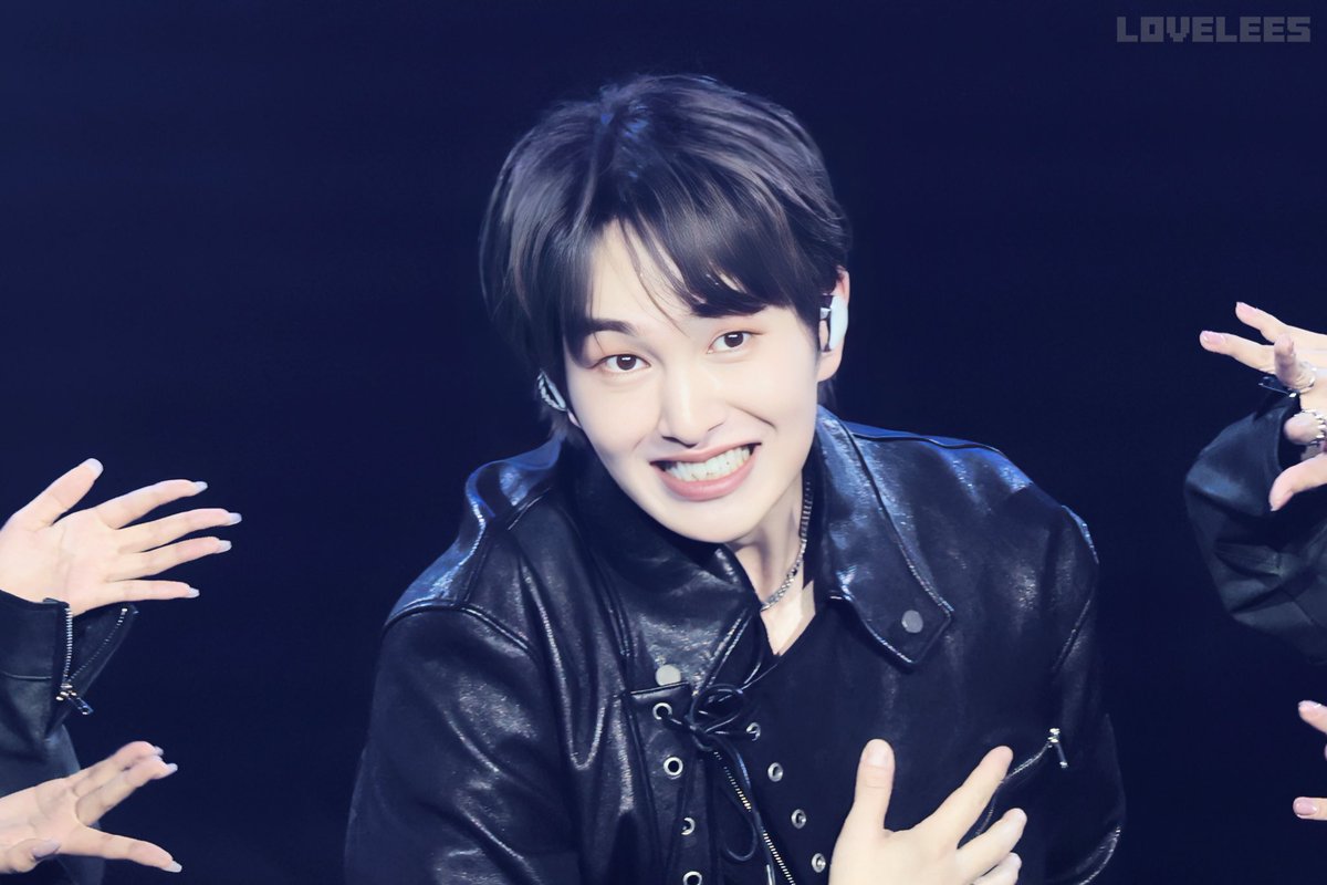 온유 #ONEW #オニュ@SHINee @ONEW_GRIFFIN