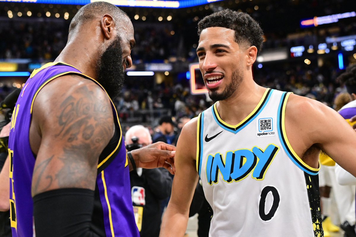 BronMuse's tweet image. Tyrese Haliburton:

“LeBron was my idol like any kid born in 2000s. I was a Cavs fan, then Heat, then Cavs again and later a Lakers fan.” 🔥🔥