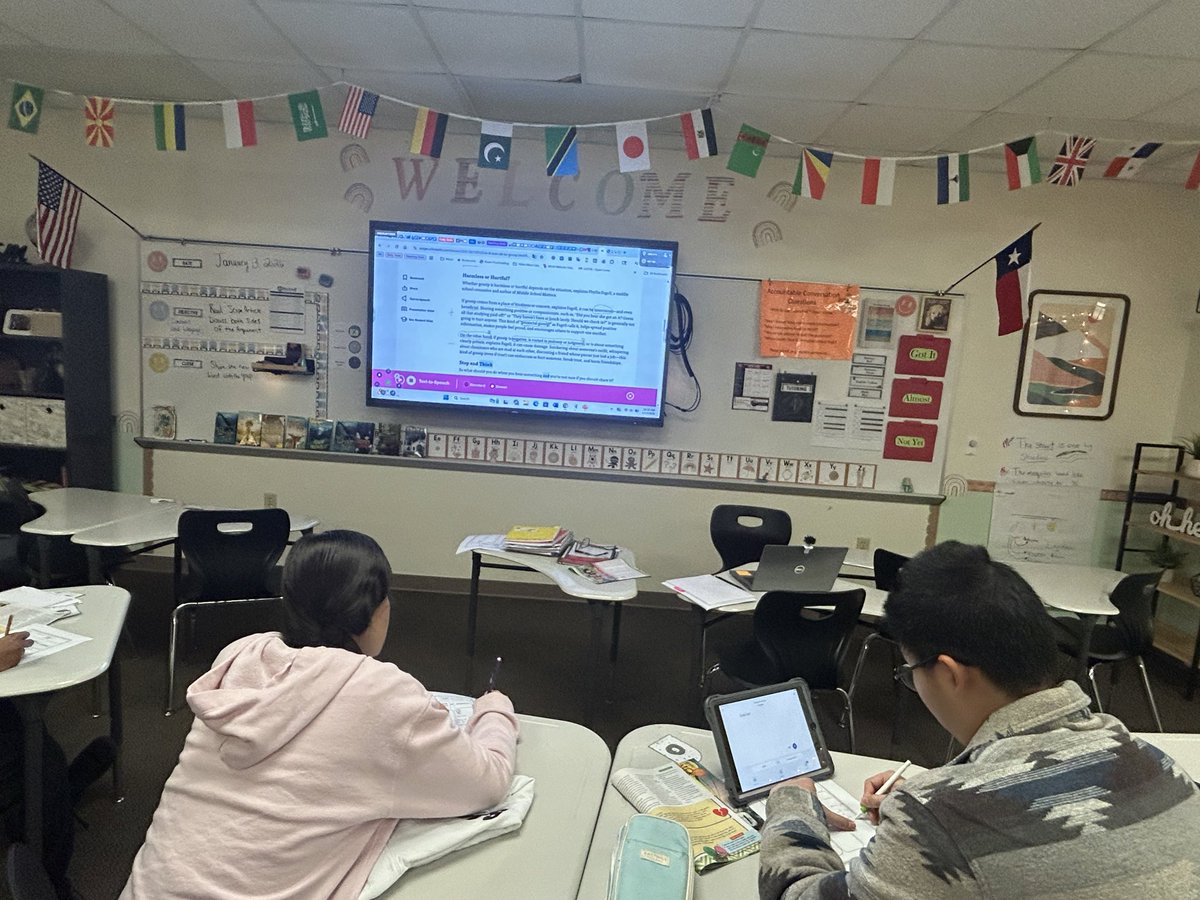 Amy Clayton tweet media