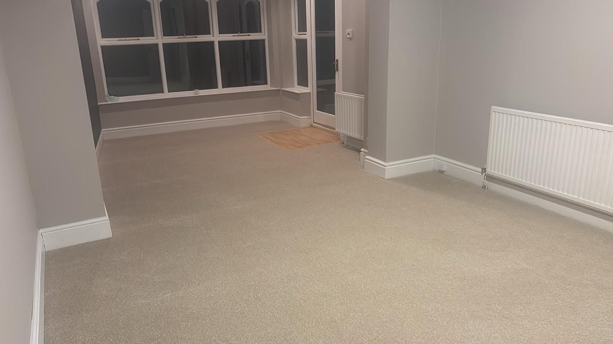 #NewYearNewFlooring  It's that time of year for a refresh! We are here to help 🧡